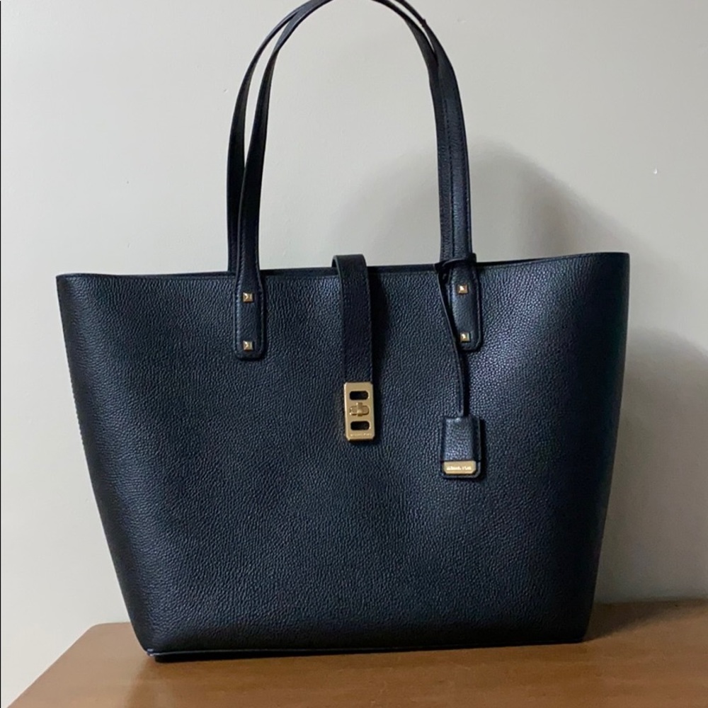 Michael Kors Tote